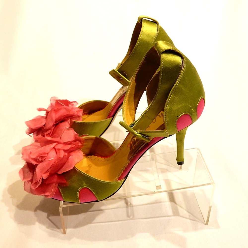 Charlotte Olympia Green & Pink Flowered Pumps in EU 36